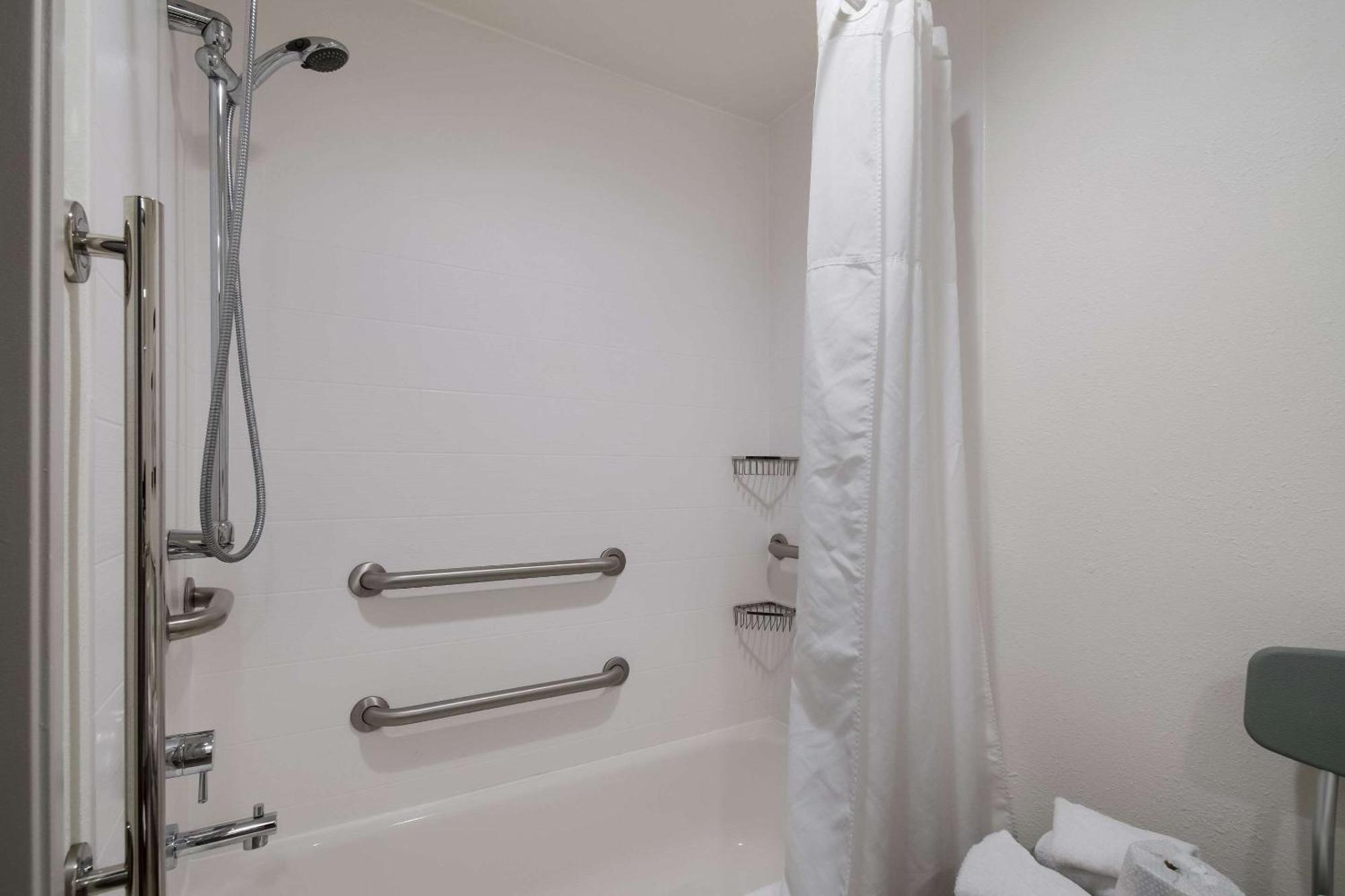 Country Inn & Suites By Radisson, Harrisburg Northeast - Hershey Zewnętrze zdjęcie